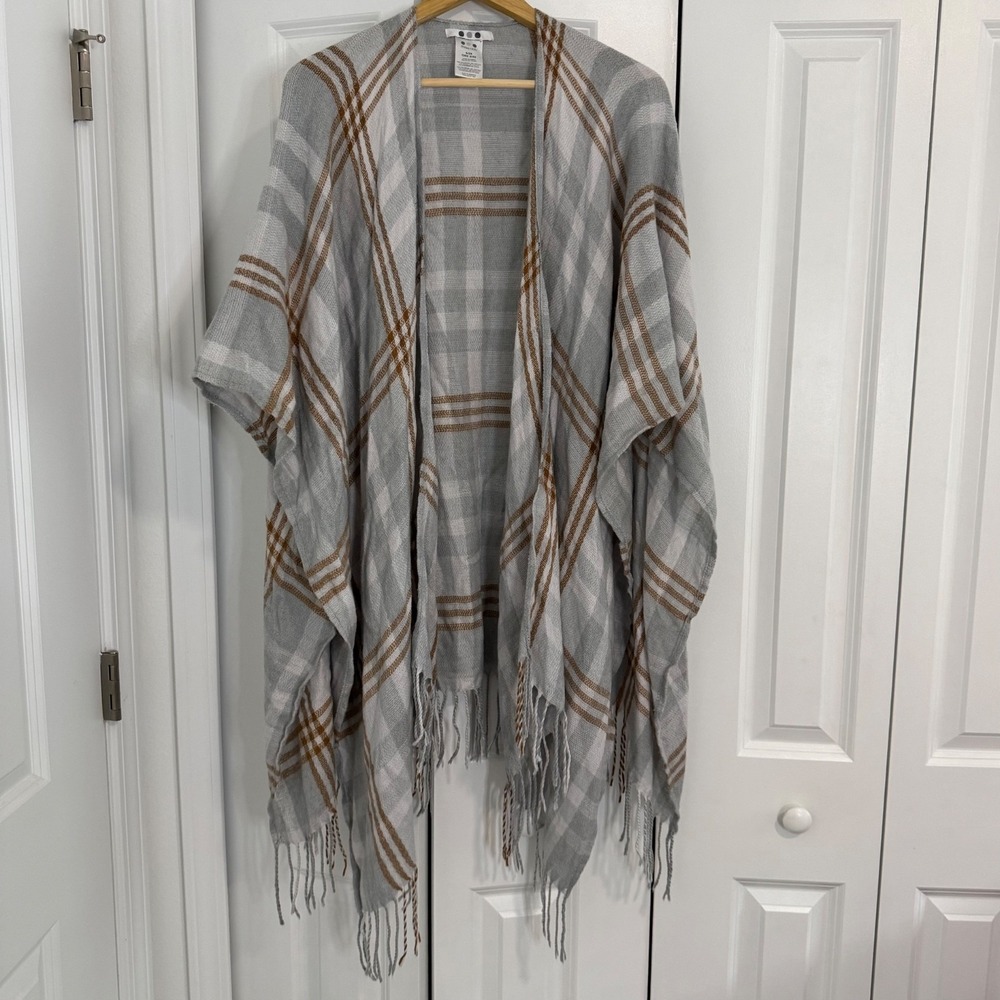 Three Dots Womens Fringe Open Front Poncho Cape Shawl One Size Gray Plaid